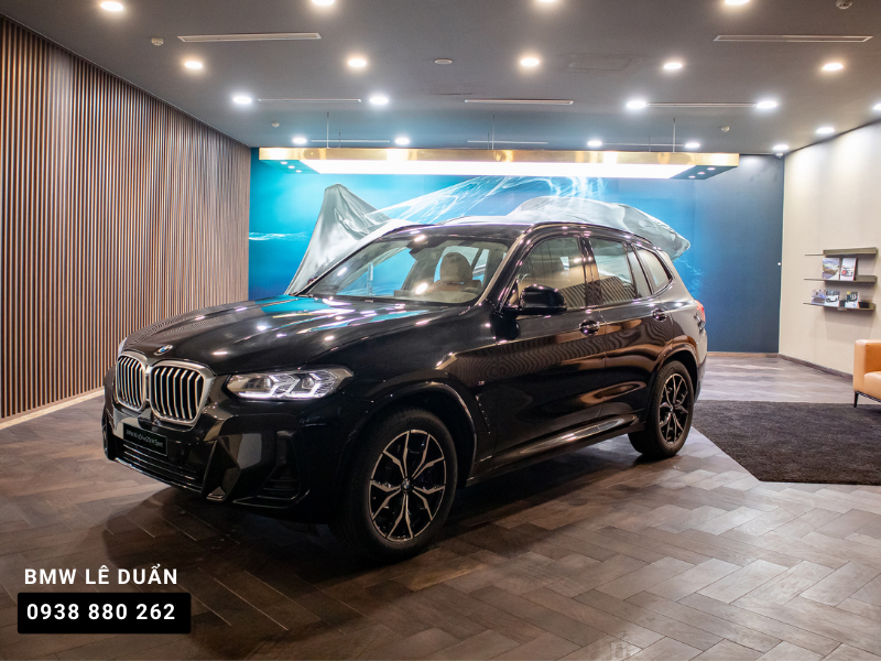 BMW X3 màu Đen Sapphire