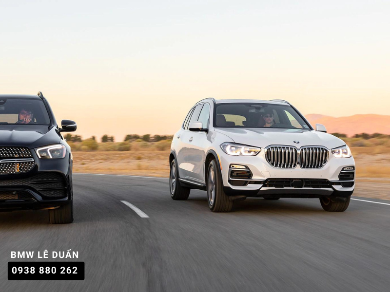 BMW X5 2023 và Mercedes-Benz GLE450 2023