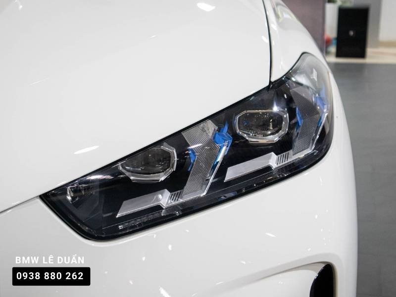 Cụm đèn pha của BMW X5