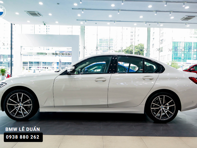  Reseña BMW 320i Línea Sport |  Especificaciones |  precio del coche