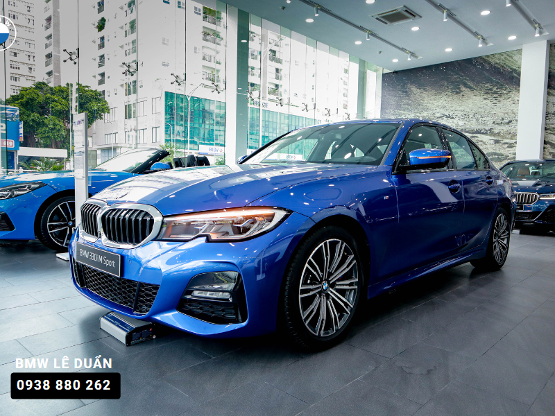 Đánh giá BMW 330i M Sport 2025 Thông số kỹ thuật Giá xe và Ưu đãi
